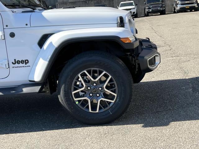 new 2025 Jeep Wrangler car, priced at $61,805