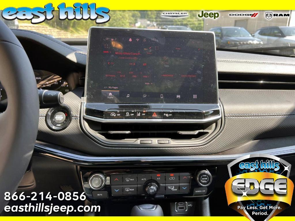 new 2025 Jeep Compass car, priced at $40,105