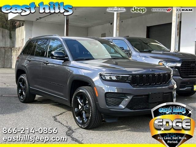 new 2025 Jeep Grand Cherokee car, priced at $48,375