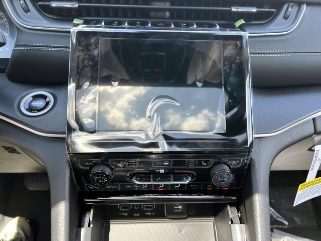 new 2025 Jeep Grand Cherokee car, priced at $48,375