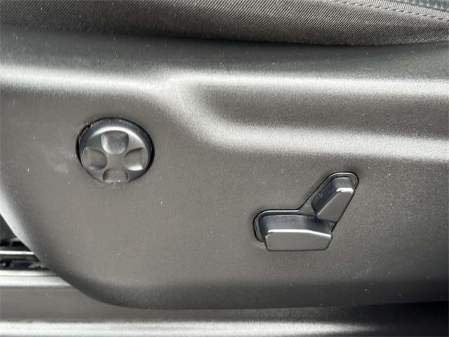 used 2019 Jeep Grand Cherokee car, priced at $14,905