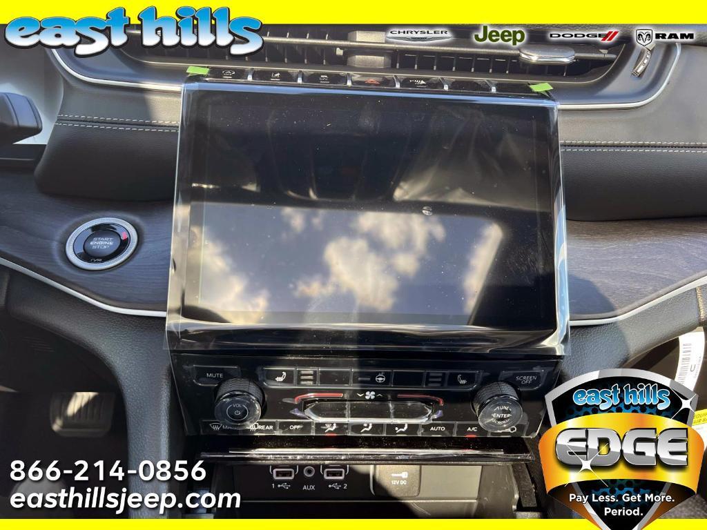 new 2025 Jeep Grand Cherokee car, priced at $50,435