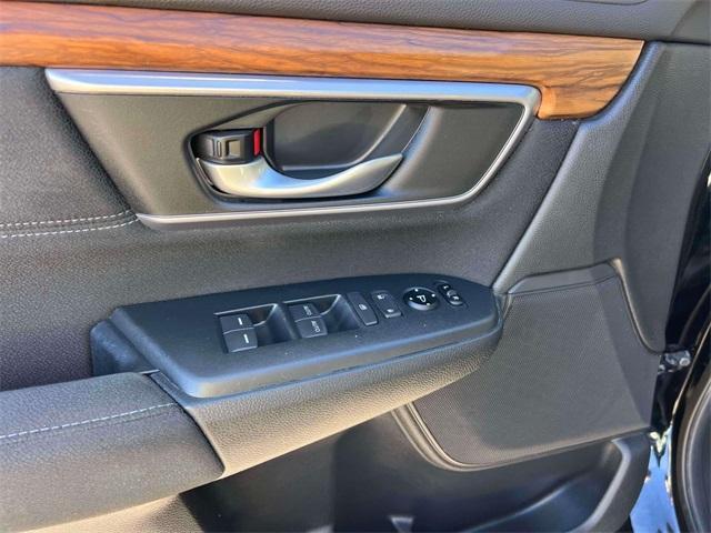used 2018 Honda CR-V car, priced at $19,995
