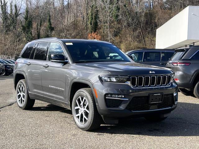 new 2025 Jeep Grand Cherokee car, priced at $49,810