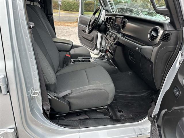 used 2022 Jeep Gladiator car, priced at $31,650