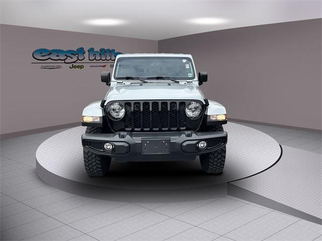 used 2022 Jeep Gladiator car, priced at $31,650