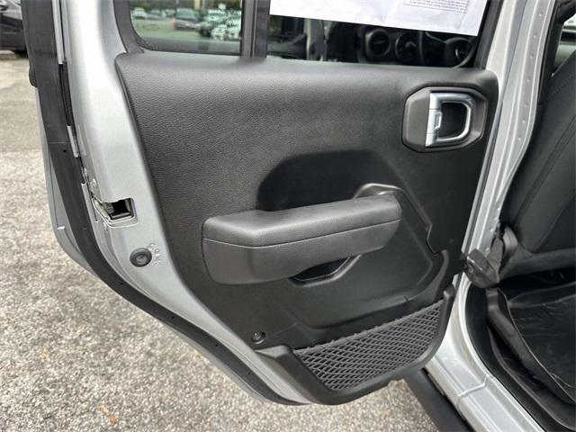 used 2022 Jeep Gladiator car, priced at $31,650