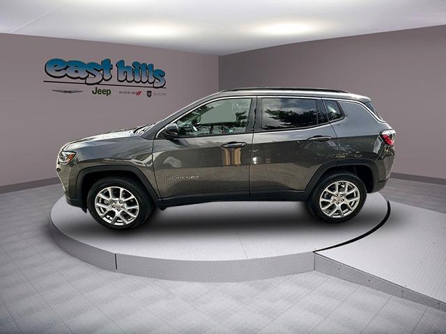 used 2022 Jeep Compass car, priced at $23,896