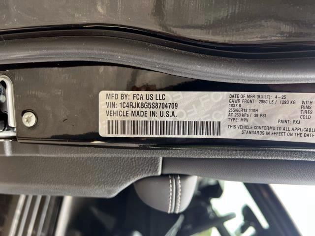 new 2025 Jeep Grand Cherokee L car, priced at $53,285