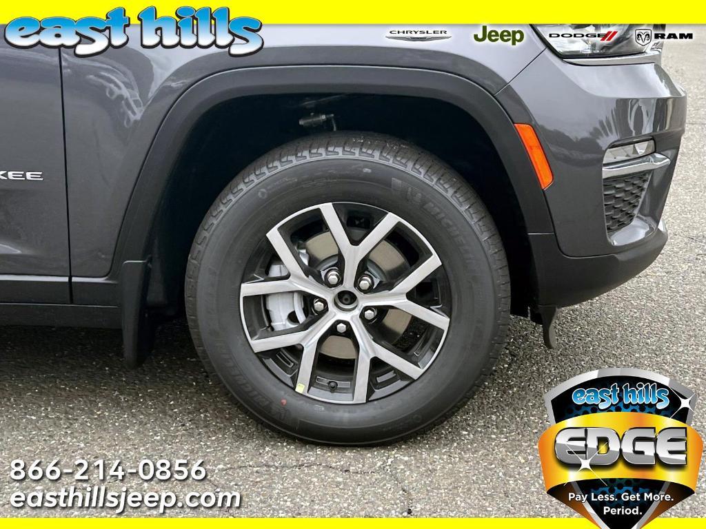 new 2025 Jeep Grand Cherokee car, priced at $50,435