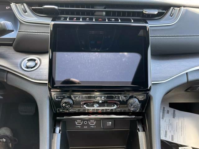 new 2025 Jeep Grand Cherokee L car, priced at $51,515