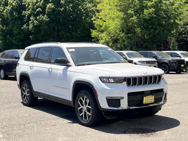new 2025 Jeep Grand Cherokee L car, priced at $51,515