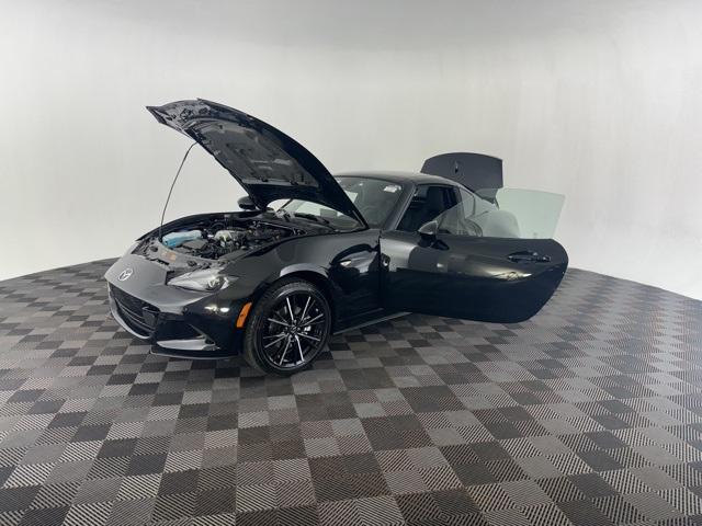 new 2024 Mazda MX-5 Miata car, priced at $37,575