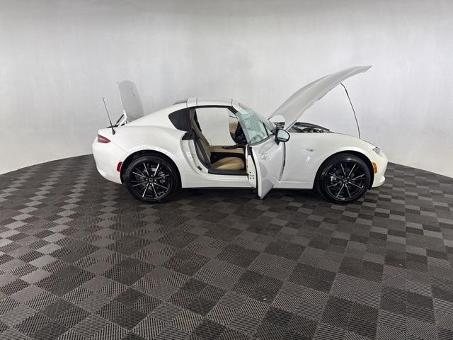 new 2025 Mazda MX-5 Miata RF car, priced at $39,980