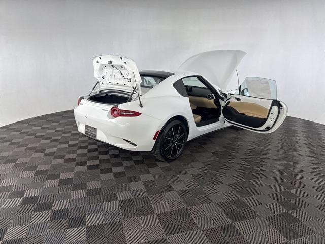 new 2025 Mazda MX-5 Miata RF car, priced at $39,980