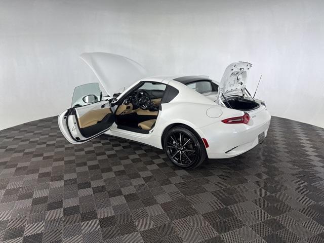 new 2025 Mazda MX-5 Miata RF car, priced at $39,980
