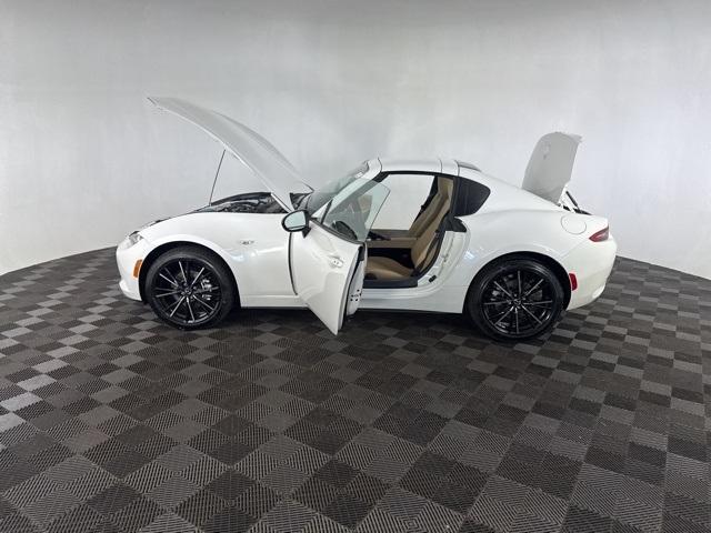 new 2025 Mazda MX-5 Miata RF car, priced at $39,980