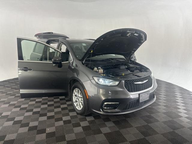 used 2022 Chrysler Pacifica car, priced at $20,800