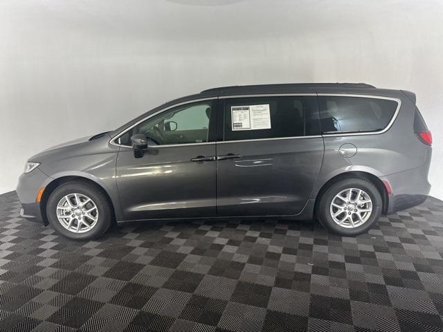 used 2022 Chrysler Pacifica car, priced at $20,800