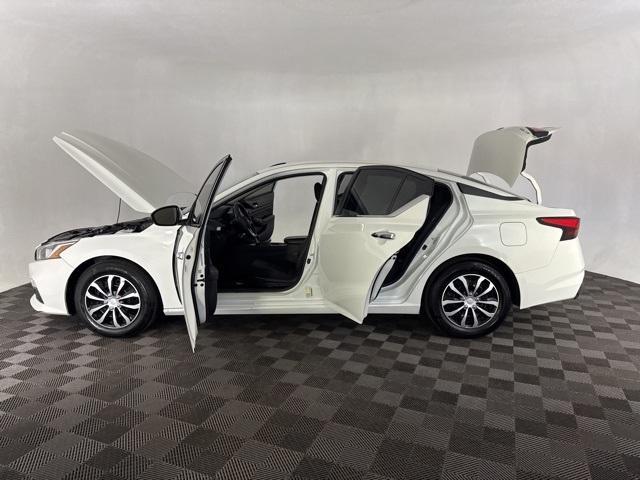 used 2020 Nissan Altima car, priced at $15,100