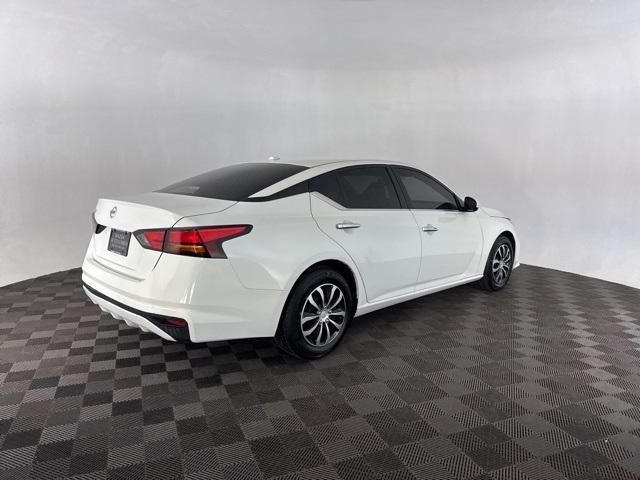 used 2020 Nissan Altima car, priced at $15,100