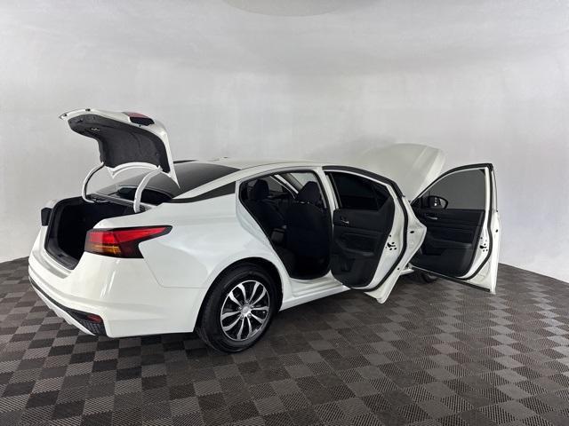 used 2020 Nissan Altima car, priced at $15,100