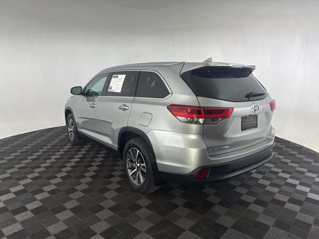 used 2019 Toyota Highlander car, priced at $25,600