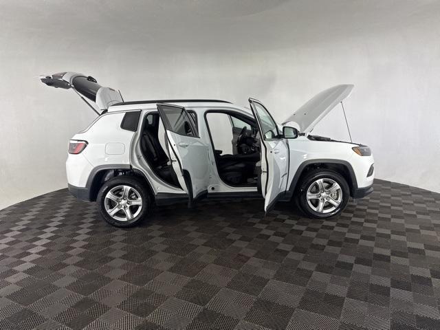used 2024 Jeep Compass car, priced at $21,100