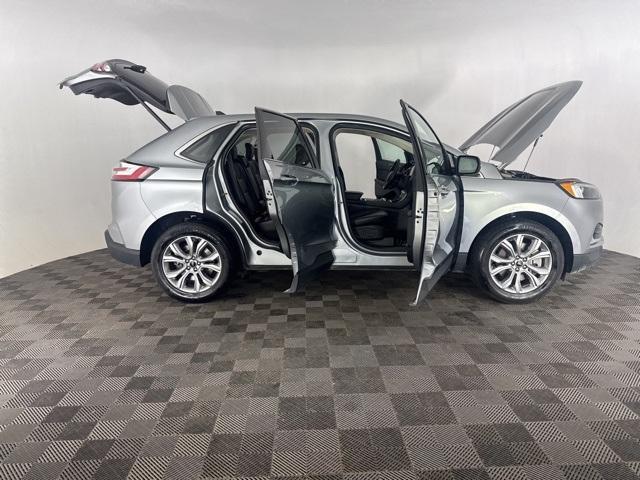 used 2024 Ford Edge car, priced at $28,700