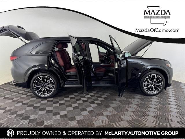 new 2025 Mazda CX-70 car, priced at $51,167