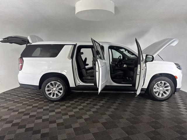used 2023 Chevrolet Suburban car, priced at $46,500