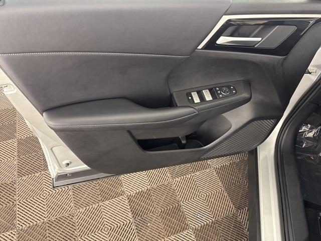 used 2024 Mitsubishi Outlander car, priced at $25,100