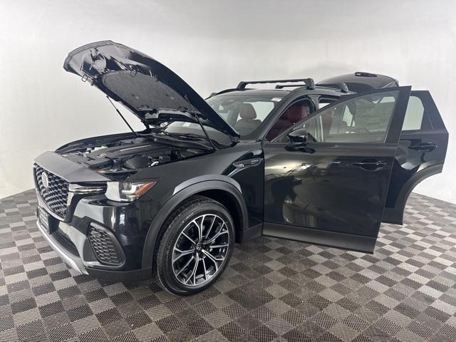 new 2025 Mazda CX-70 PHEV car, priced at $57,701