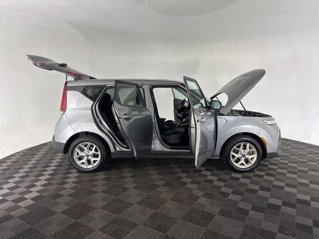 used 2022 Kia Soul car, priced at $13,600