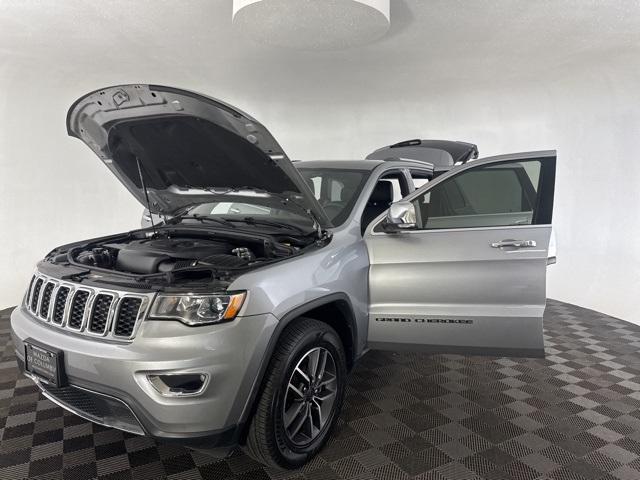 used 2020 Jeep Grand Cherokee car, priced at $16,100