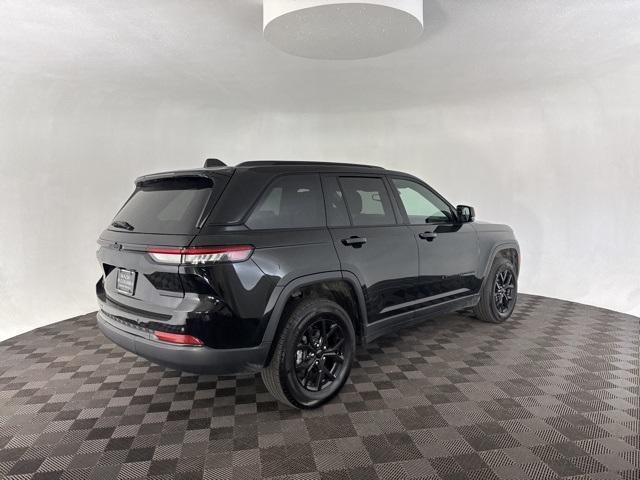 used 2024 Jeep Grand Cherokee car, priced at $30,500