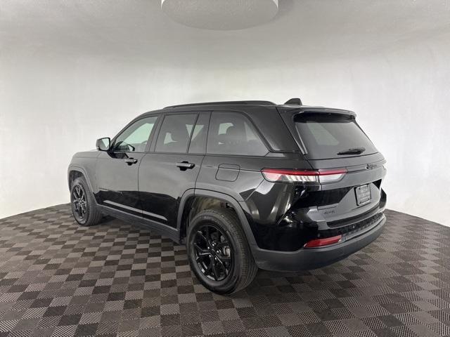 used 2024 Jeep Grand Cherokee car, priced at $30,500