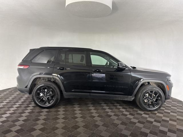 used 2024 Jeep Grand Cherokee car, priced at $30,500