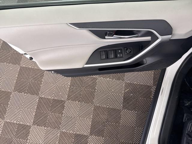 used 2022 Toyota RAV4 Hybrid car, priced at $25,400