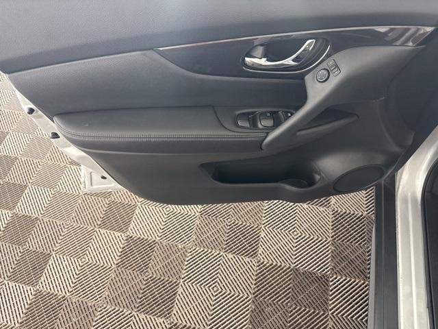 used 2018 Nissan Rogue car, priced at $12,100