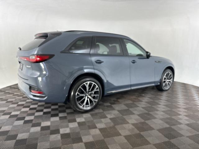 new 2025 Mazda CX-70 car, priced at $53,942