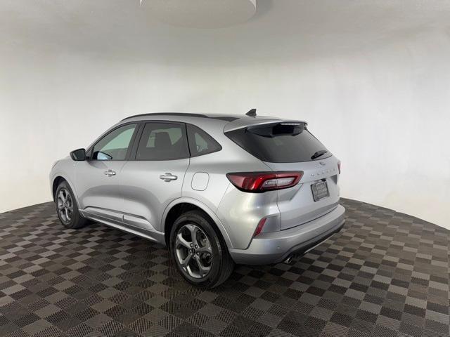 used 2023 Ford Escape car, priced at $21,400