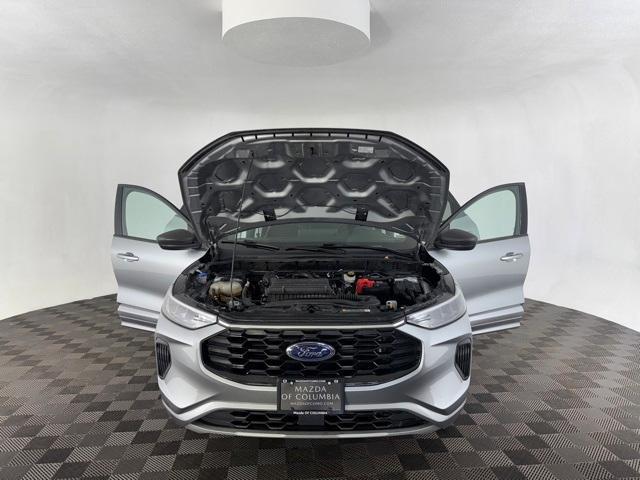 used 2023 Ford Escape car, priced at $21,400