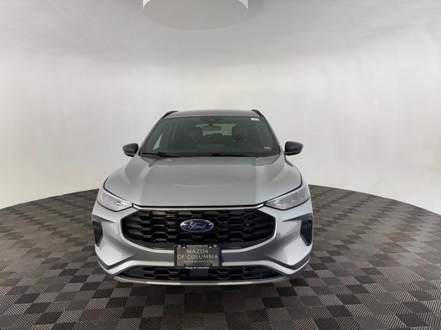 used 2023 Ford Escape car, priced at $21,400