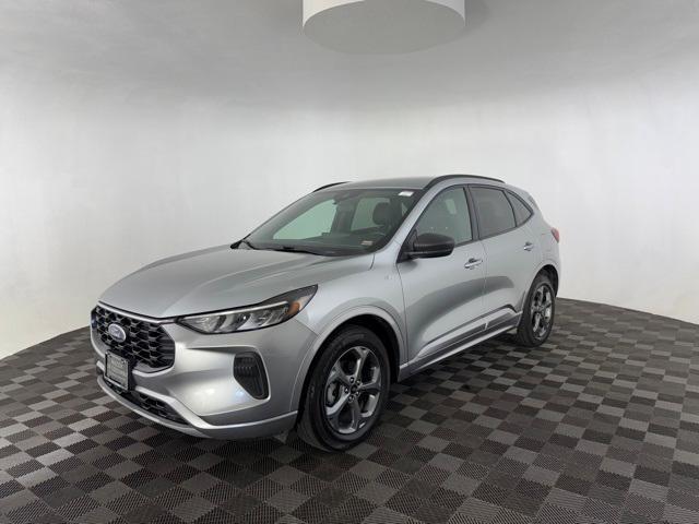 used 2023 Ford Escape car, priced at $21,400