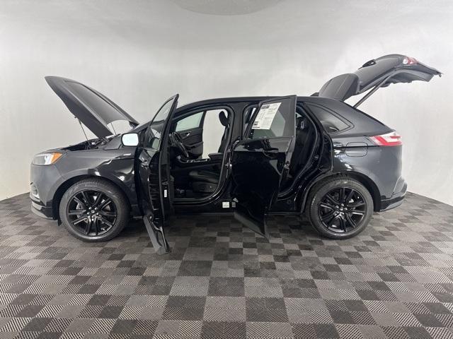used 2021 Ford Edge car, priced at $25,100