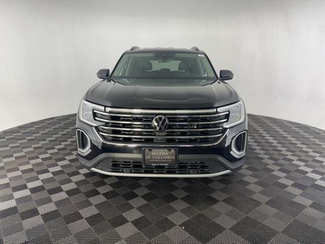 used 2024 Volkswagen Atlas car, priced at $33,900