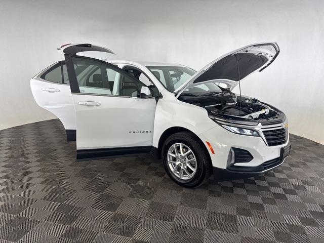 used 2024 Chevrolet Equinox car, priced at $23,900