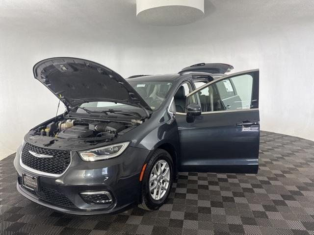 used 2021 Chrysler Pacifica car, priced at $21,200