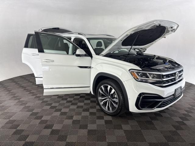 used 2022 Volkswagen Atlas car, priced at $30,700
